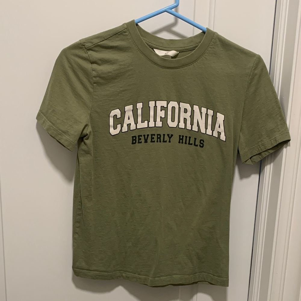 H&M Sage Green Casual Tee.Pre-owned. Size:XS.